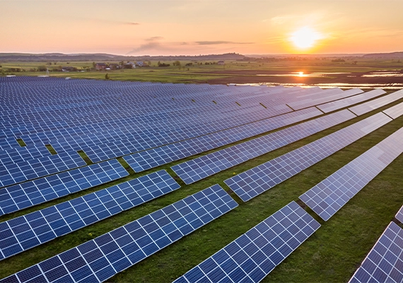 Customized rooftop solar solutions for efficient energy generation